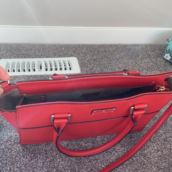 Kate spade cross body bag - Picture 4 of 4